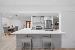 1200 80th St S, Saint Petersburg, FL 33707 - Photo 9