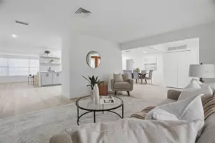 1200 80th St S, Saint Petersburg, FL 33707 - Photo 15