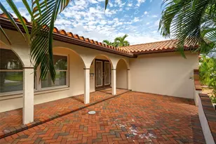 1200 80th St S, Saint Petersburg, FL 33707 - Photo 43