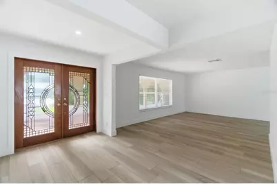 1200 80th St S, Saint Petersburg, FL 33707 - Photo 5