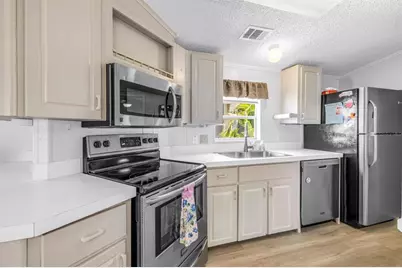 7225 Mount Fairfield Road NE #541, Saint Petersburg, FL 33702 - Photo 3
