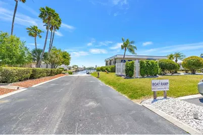 7225 Mount Fairfield Road NE #541, Saint Petersburg, FL 33702 - Photo 33