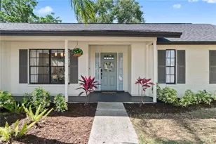 1615 Dawnridge Ct, Brandon, FL 33510 - Photo 5