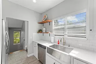 5301 Escena Ct, Tampa, FL 33611 - Photo 21