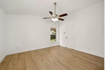 1653 Portsmouth Lake Drive, Brandon, FL 33511 - Photo 11