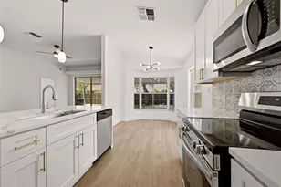 1653 Portsmouth Lake Dr, Brandon, FL 33511 - Photo 5