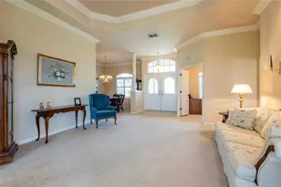 7425 Melogold Cir, Land O Lakes, FL 34637 - Photo 5