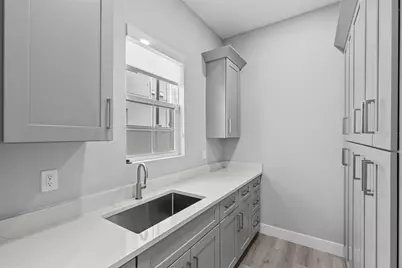 3202 W Arch Street, Tampa, FL 33607 - Photo 11