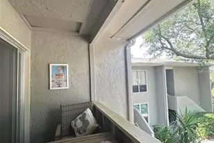 514 Windrush Bay Dr, Tarpon Springs, FL 34689 - Photo 17