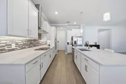 17301 Scuba Crest Street, Wimauma, FL 33598 - Photo 5