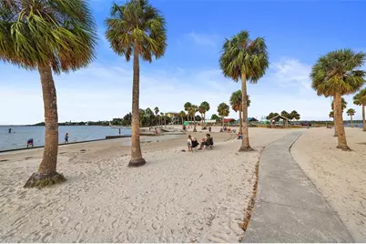 10701 Pine Island Drive, Weeki Wachee, FL 34607 - Photo 41