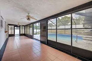 7834 Seasons Ln, New Port Richey, FL 34653 - Photo 35