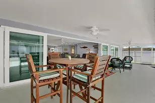 14725 Crown Dr, Largo, FL 33774 - Photo 35