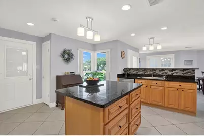 14725 Crown Drive, Largo, FL 33774 - Photo 9