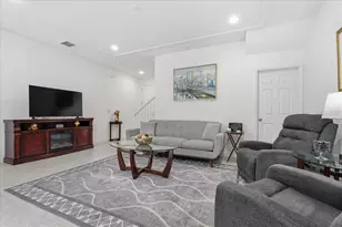 34179 Cinder Wy, Wesley Chapel, FL 33545 - Photo 9