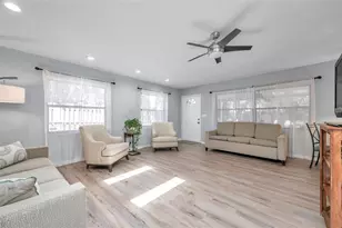 717 Carolina Ave, Tarpon Springs, FL 34689 - Photo 43