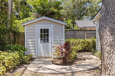 1010 43rd Avenue N, Saint Petersburg, FL 33703 - Photo 33
