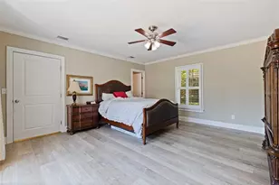 1010 43rd Ave N, Saint Petersburg, FL 33703 - Photo 19