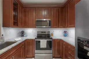 5000 Culbreath Key Way, Tampa, FL 33611 - Photo 15