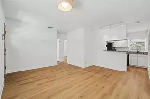 4704 W Lawn Ave, Tampa, FL 33611 - Photo 19