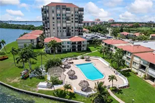 6372 Palma Del Mar Blvd S, Saint Petersburg, FL 33715 - Photo 3