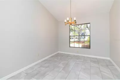 18306 Felspar Way, Tampa, FL 33647 - Photo 7