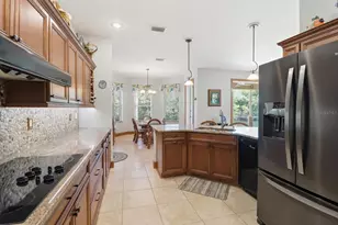 939 SE 3rd Ave, Crystal River, FL 34429 - Photo 21