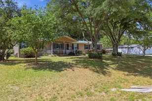 33906 Coddle Ct, Wesley Chapel, FL 33543 - Photo 3
