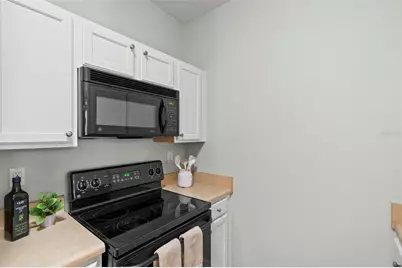 5000 Culbreath Key Way #1-107, Tampa, FL 33611 - Photo 9