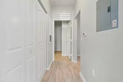 5000 Culbreath Key Way #1-107, Tampa, FL 33611 - Photo 21
