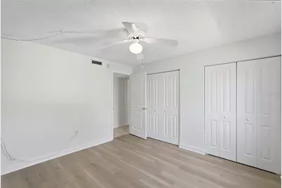 724 115 Avenue N #2205, Saint Petersburg, FL 33716 - Photo 13