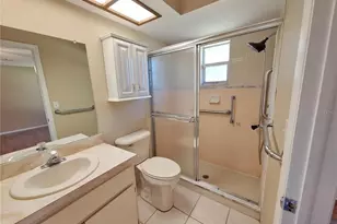 3462 MacLaren Dr, Palm Harbor, FL 34684 - Photo 15