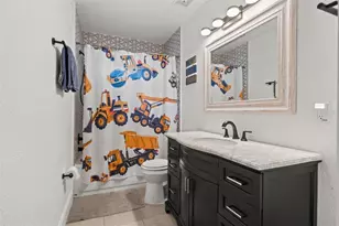 801 E Hanlon St, Tampa, FL 33604 - Photo 27