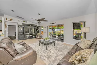12123 Fulmar Road, Weeki Wachee, FL 34614 - Photo 5