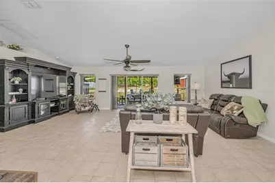 12123 Fulmar Road, Weeki Wachee, FL 34614 - Photo 9