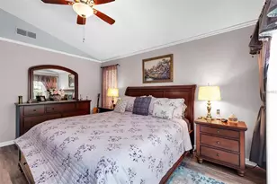 2913 Longbrooke Way, Clearwater, FL 33760 - Photo 13