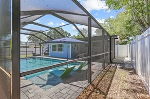 783 Manor Dr W, Dunedin, FL 34698 - Photo 35