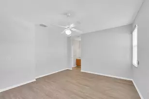 11641 59th St N, Pinellas Park, FL 33782 - Photo 13