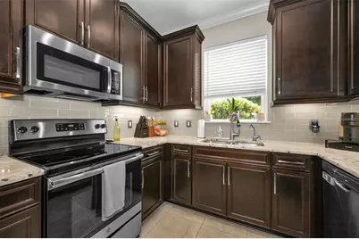 26399 Limestone Springs Way, Wesley Chapel, FL 33544 - Photo 7