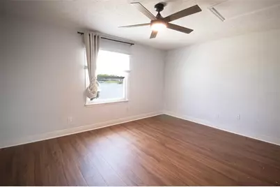 2559 Cedar Cypress Court, Tampa, FL 33618 - Photo 9
