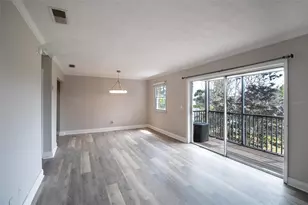 13725 Juniper Blossom Dr, Tampa, FL 33618 - Photo 3