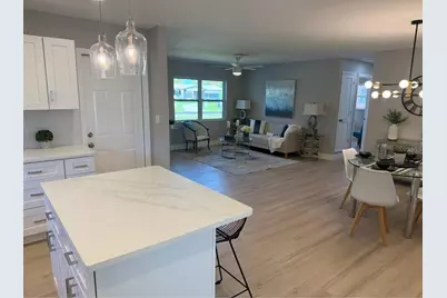 4427 Huntington Street NE, Saint Petersburg, FL 33703 - Photo 3