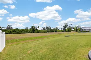 1019 Signet Dr, Apollo Beach, FL 33572 - Photo 45