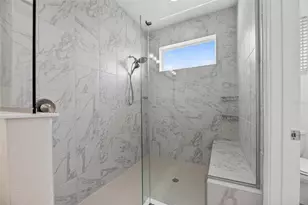 1019 Signet Dr, Apollo Beach, FL 33572 - Photo 27