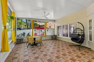 9803 Long Meadow Dr, Tampa, FL 33615 - Photo 41