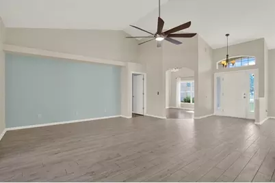 4400 Dior Road, Spring Hill, FL 34609 - Photo 11