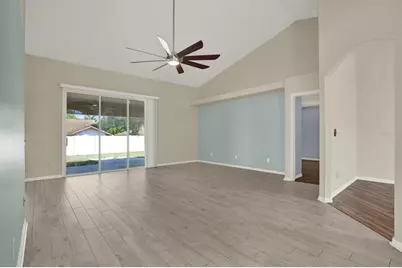 4400 Dior Road, Spring Hill, FL 34609 - Photo 9