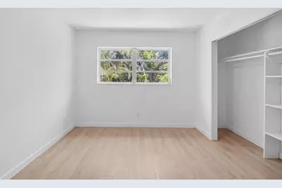 4725 N Tuttle Avenue, Sarasota, FL 34234 - Photo 31