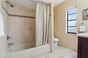 10164 Gifford Dr, Spring Hill, FL 34608 - Photo 13