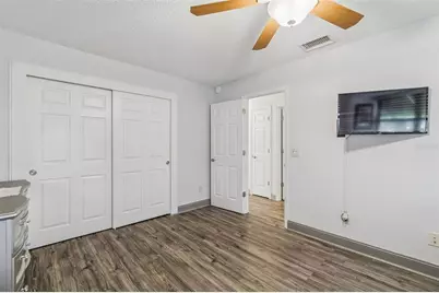2318 Village Green Boulevard, Plant City, FL 33566 - Photo 53